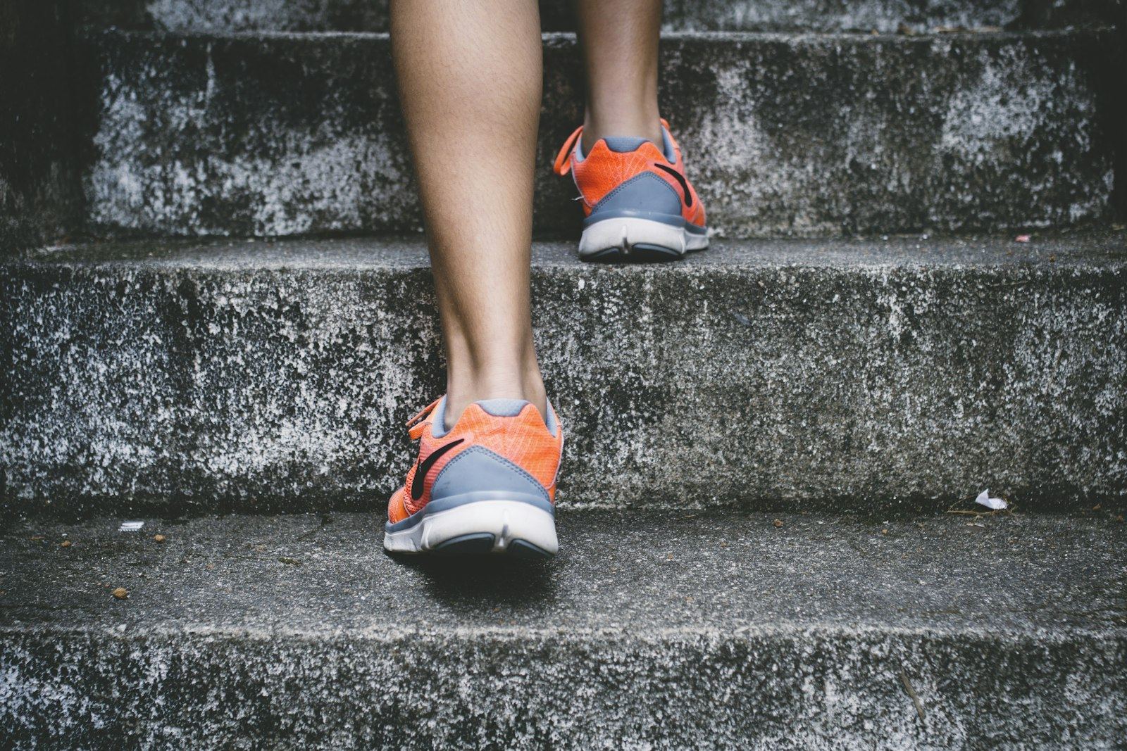 Runner's shoes on the fitness centre steps before a run